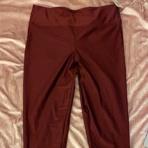 Size 1 Torrid Ruched Maroon Legging